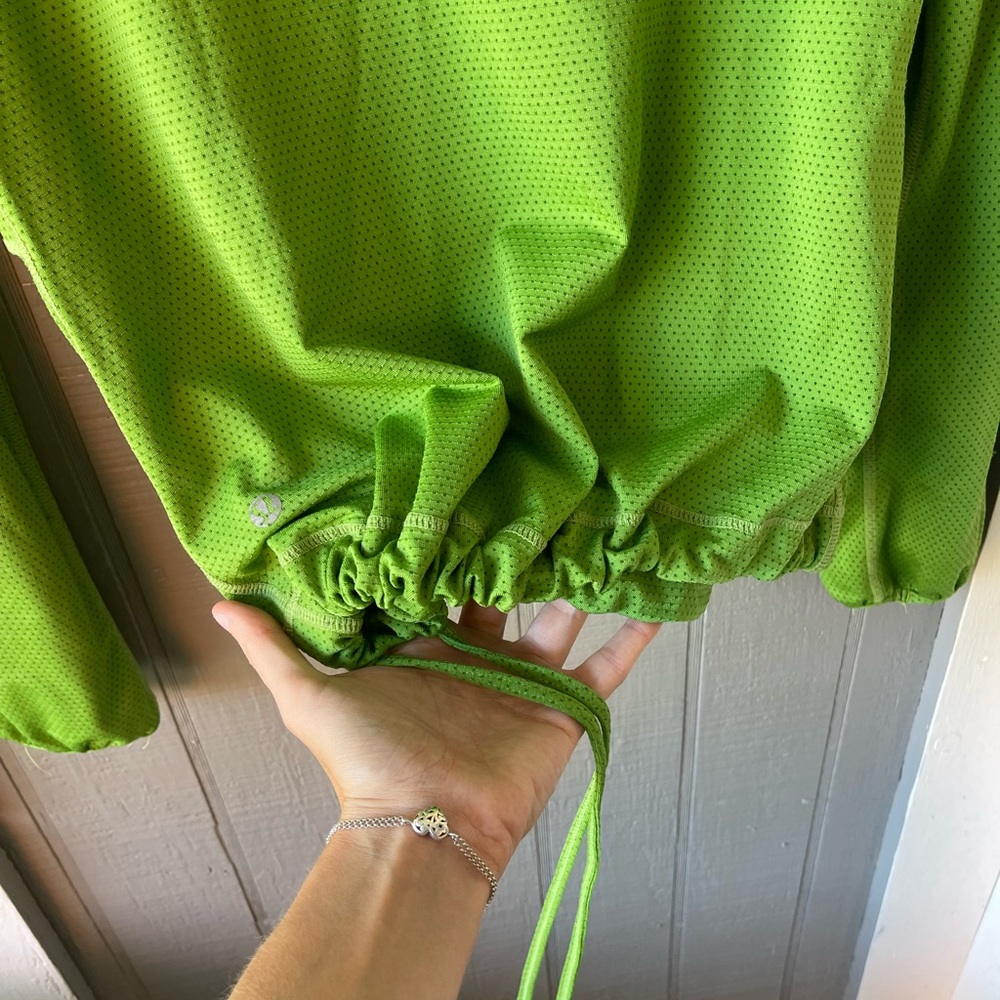 Green Lululemon Lightweight Jacket - image 5